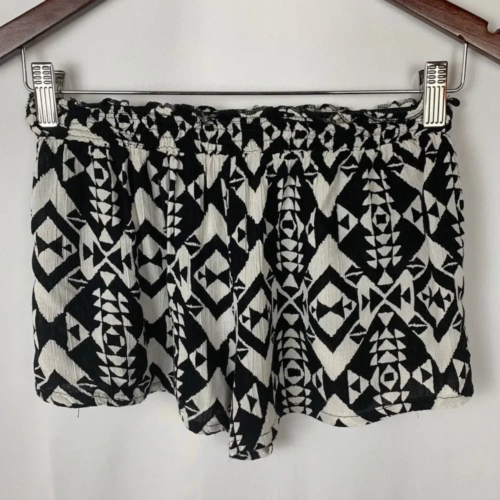 Angie‎ Patterned Shorts